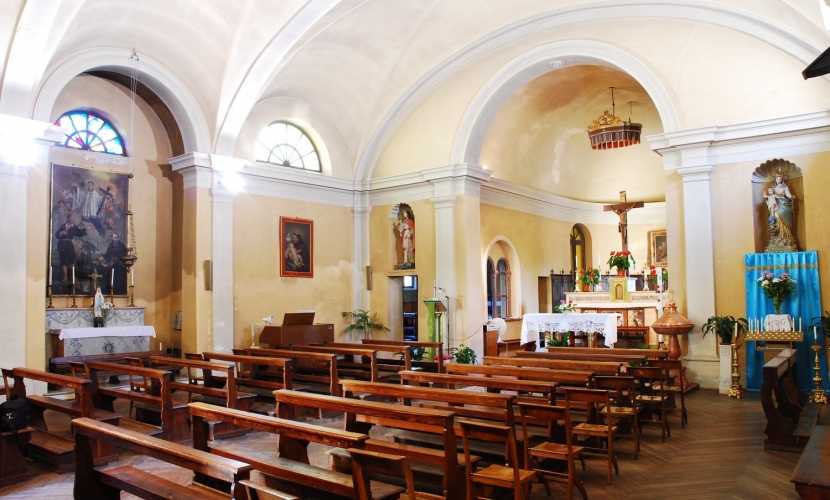 Interni Chiesa di Villanova Maiardina