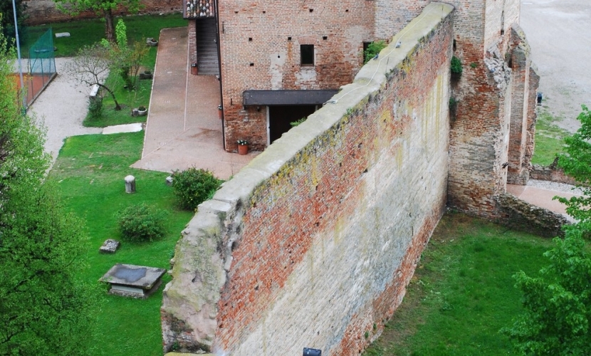 Castello e Rocca di Castel d'Ario